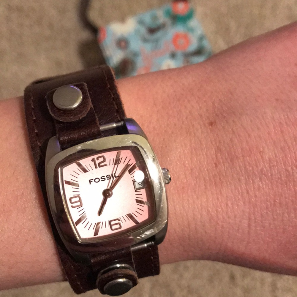 FOSSIL WATCH